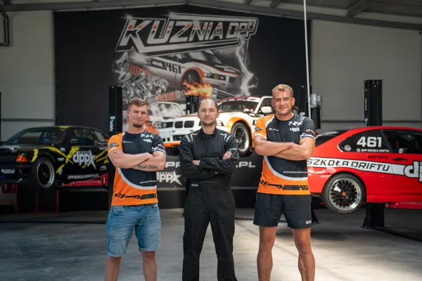 Mercedes C63 AMG Custom Exhaust